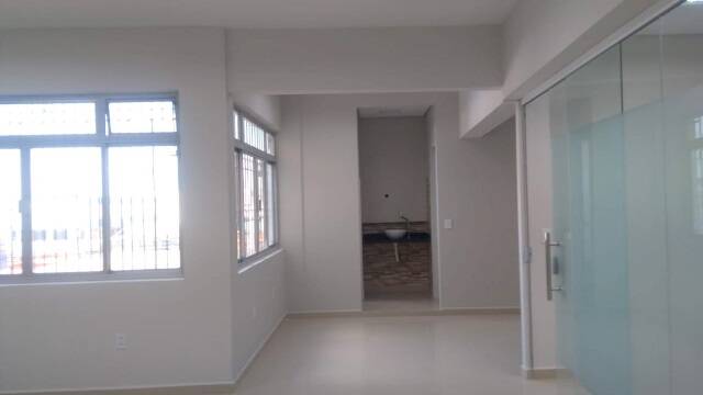 Loja-Salão para alugar, 93m² - Foto 2