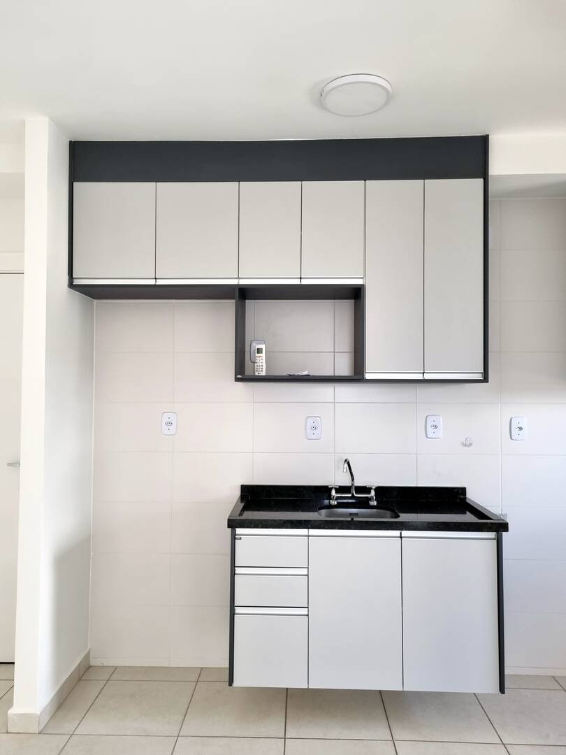 Apartamento para alugar com 2 quartos, 60m² - Foto 7