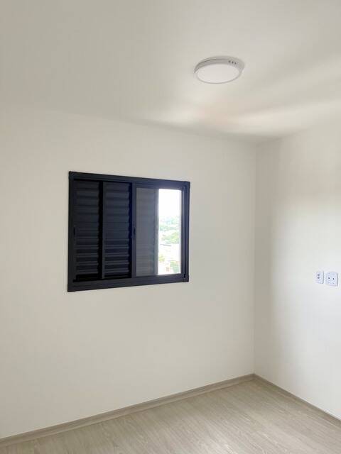 Apartamento para alugar com 2 quartos, 60m² - Foto 15
