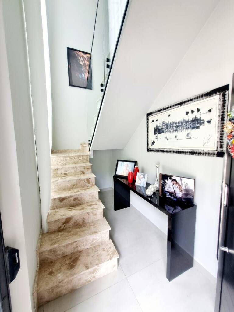 Casa de Condomínio à venda com 3 quartos, 230m² - Foto 5