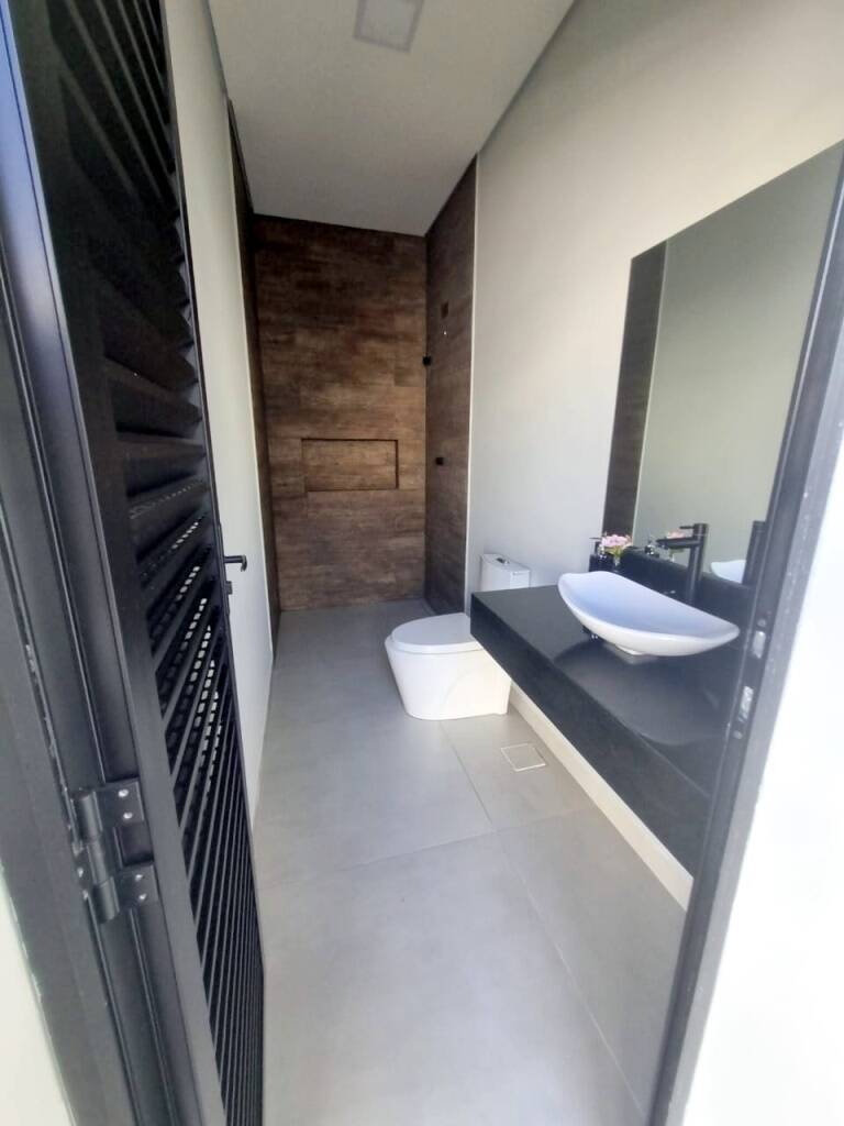Casa de Condomínio à venda com 3 quartos, 230m² - Foto 13