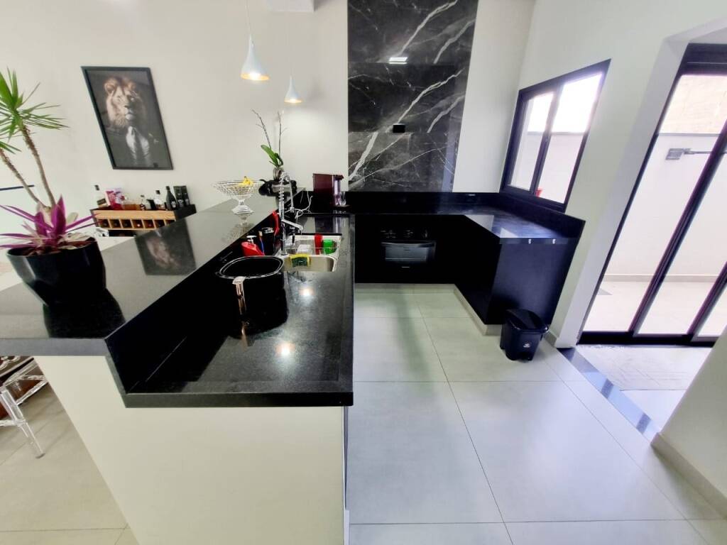 Casa de Condomínio à venda com 3 quartos, 230m² - Foto 9