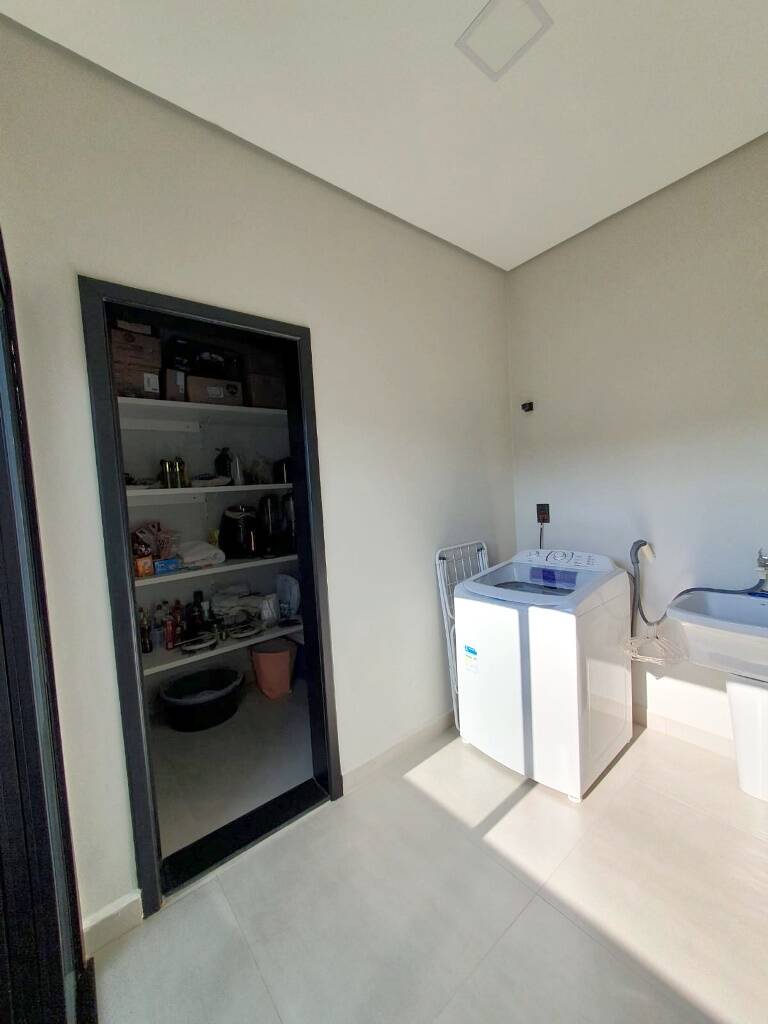 Casa de Condomínio à venda com 3 quartos, 230m² - Foto 33