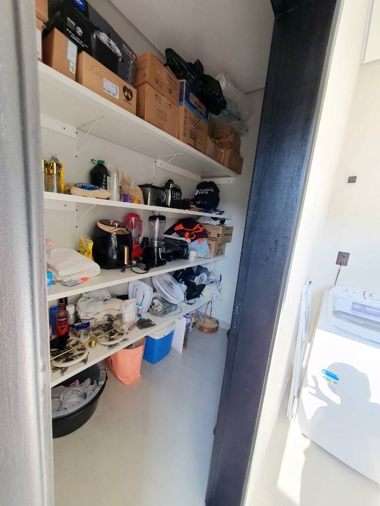 Casa de Condomínio à venda com 3 quartos, 230m² - Foto 32