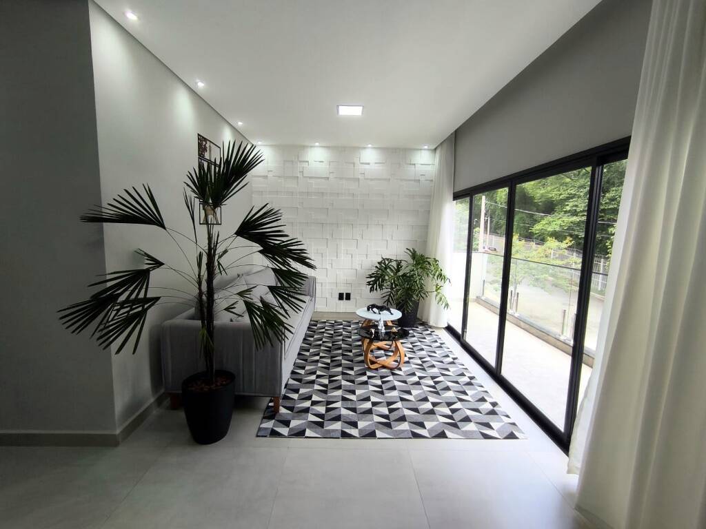 Casa de Condomínio à venda com 3 quartos, 230m² - Foto 4