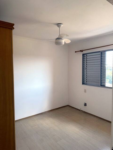Apartamento para alugar com 2 quartos, 70m² - Foto 17