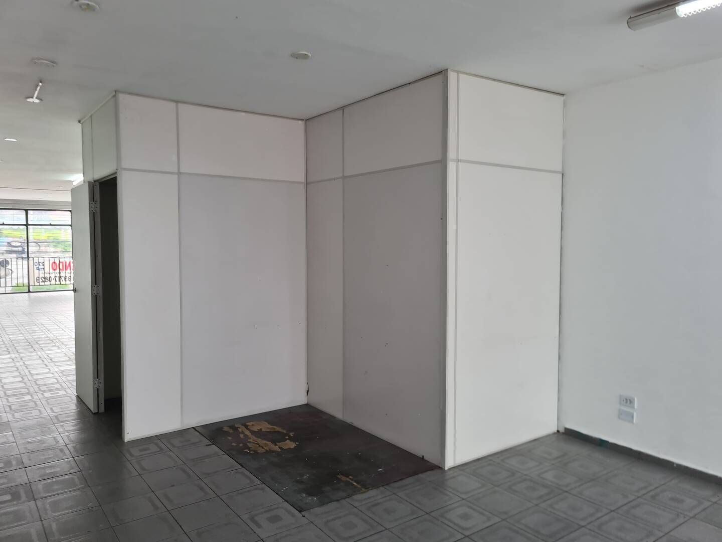Prédio Inteiro para alugar, 200m² - Foto 16