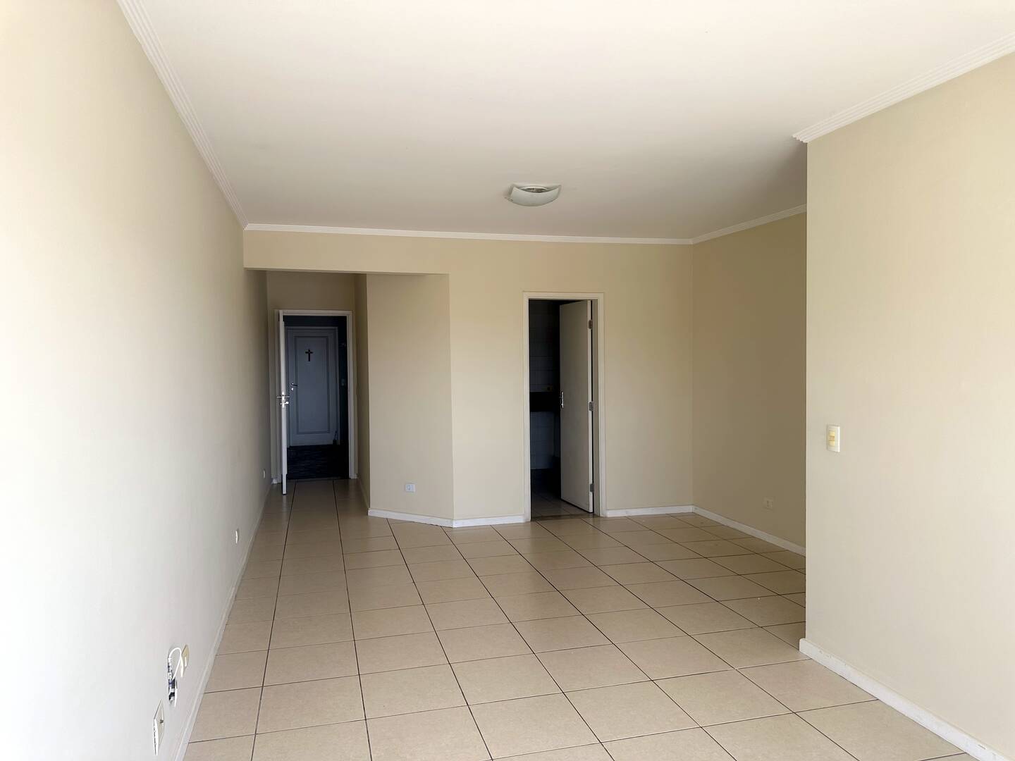 Apartamento para alugar com 3 quartos, 114m² - Foto 9