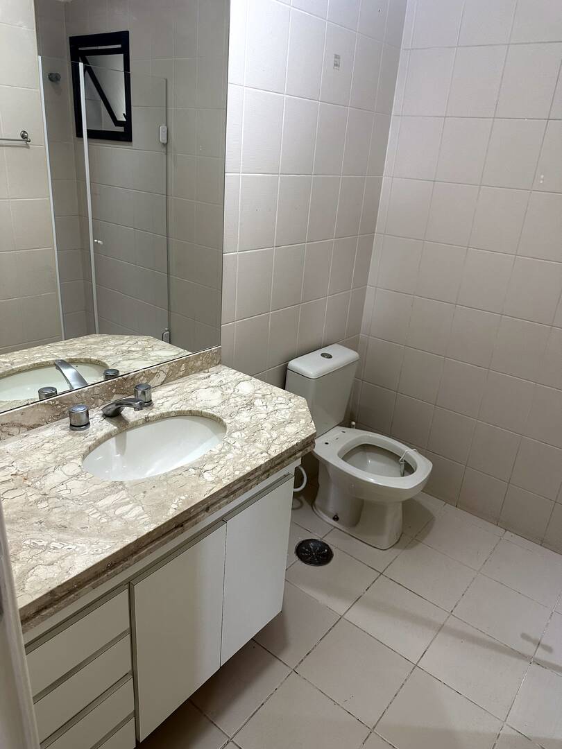 Apartamento para alugar com 3 quartos, 114m² - Foto 24