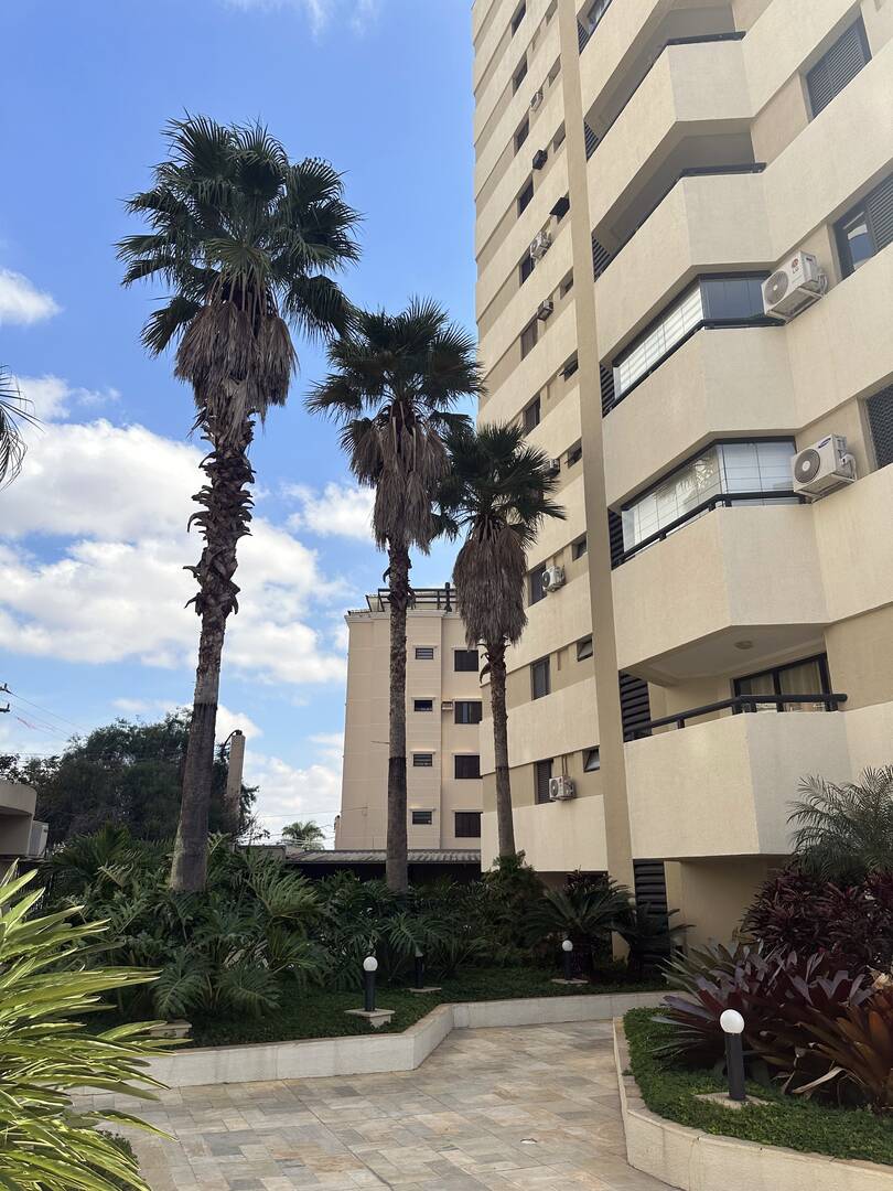 Apartamento para alugar com 3 quartos, 114m² - Foto 3
