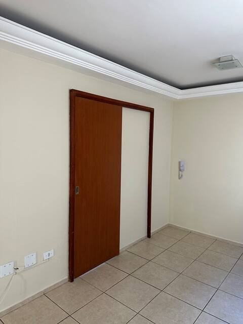 Apartamento à venda com 3 quartos, 79m² - Foto 11