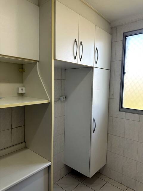 Apartamento à venda com 3 quartos, 79m² - Foto 18