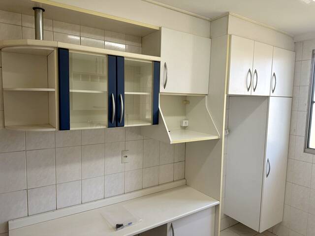 Apartamento à venda com 3 quartos, 79m² - Foto 20